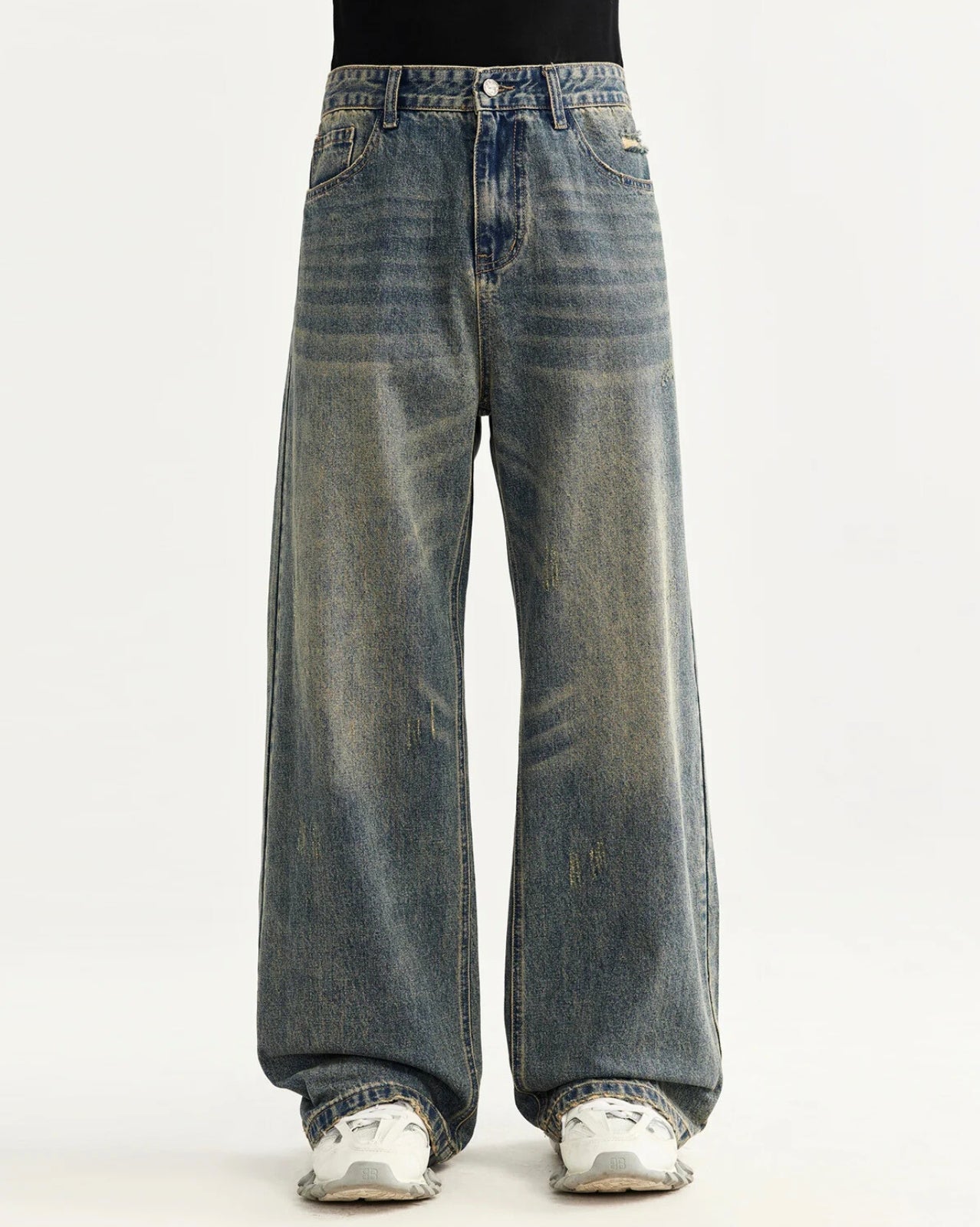 Faded Wide Jeans
