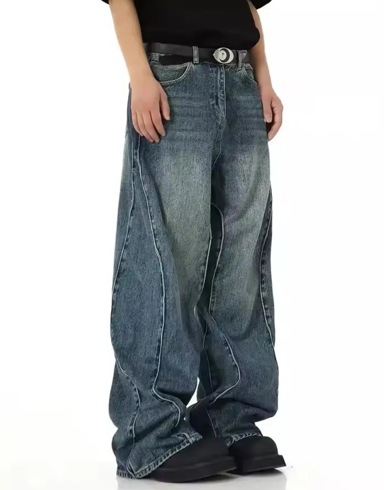 Curved Baggy Jeans