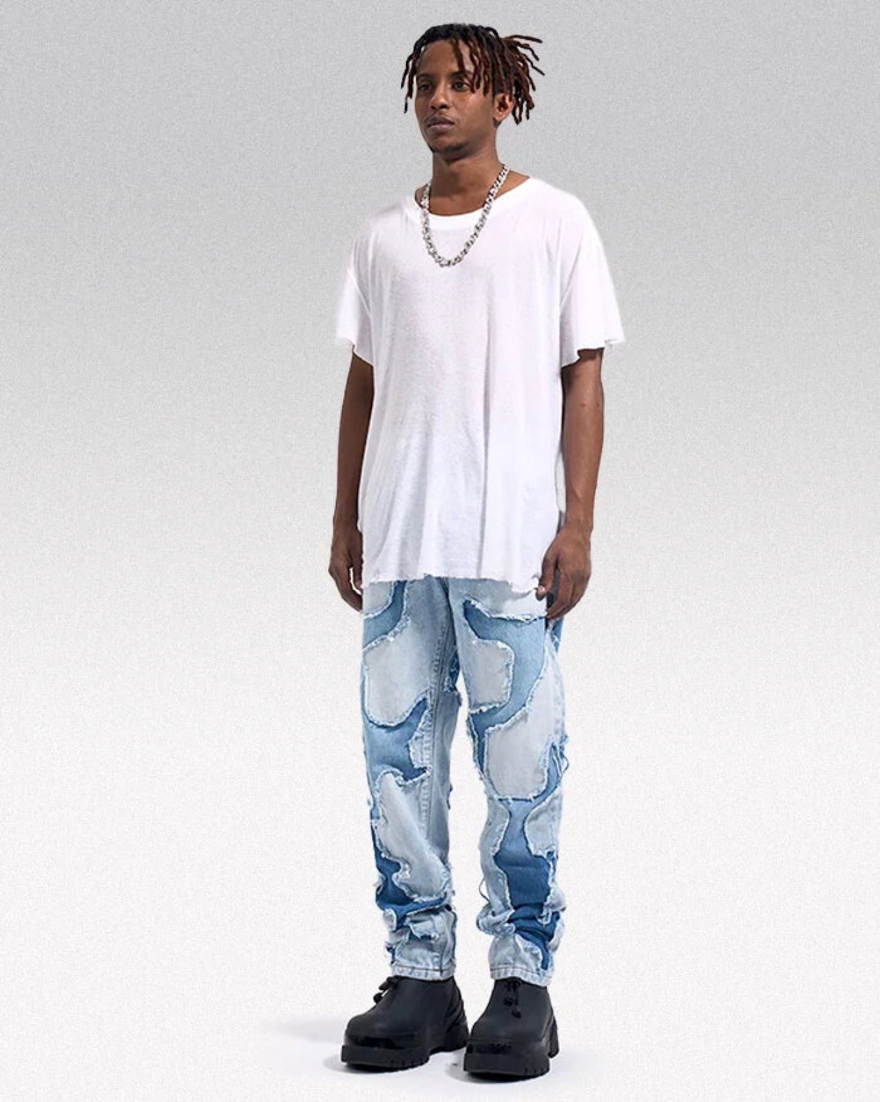 Frayed Patchwork Jeans