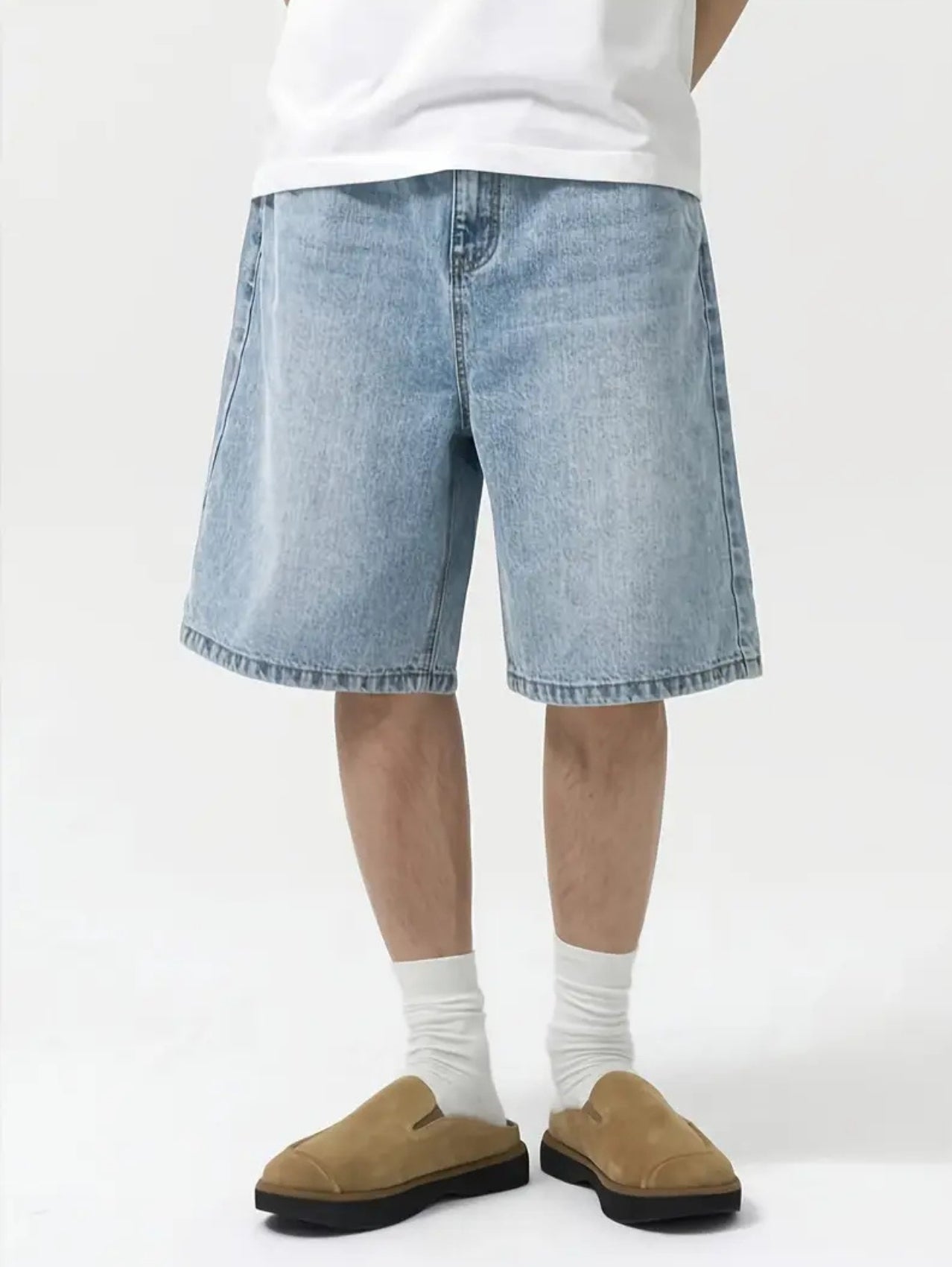 Classic Wash Denim Shorts