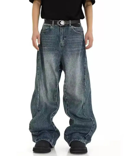Curved Baggy Jeans